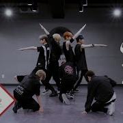 Performance By Epex L Stray Kids 神메뉴