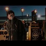 Liam Gallagher Live By The River Thames