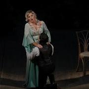 La Traviata Act 2