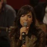 Indila Run Run Live Paris