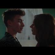 Isabela Lopez Johnny Orlando