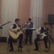 Белый Шиповник 4 Минус