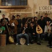 L Orchestra Di Piazza Vittorio Tarareando