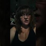 Мне Из Сотен Мужчин Почему То Запомнился Ты
