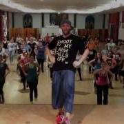 Bailando Descemer Bueno Gente De Zona Zumba Fitness By Ricardo Rodrigues Mp4