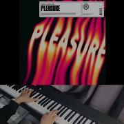 Pleasure Hawk Azooland Extended