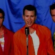 Blink 182 All The Small Things