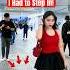 She Dropped Her Wallet He Tried To Keep It ONEMAN KindnessMatters EverydayHero Zivilcourage