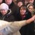 Иеромонах Иоанн освящает воду на праздник Крещения Господня