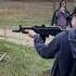 Пацан стреляет из Ксюхи АКС 74У Gun Military Pistol