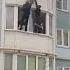 Спасли беременную девушку и ребенка из горящей квартиры