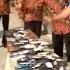 Tepergok Langgar Aturan Guru MAN 3 Jombang Hancurkan Ratusan Ponsel Murid SIP 07 07