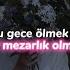 Model Pembe Mezarlık Sözleri Lyrics